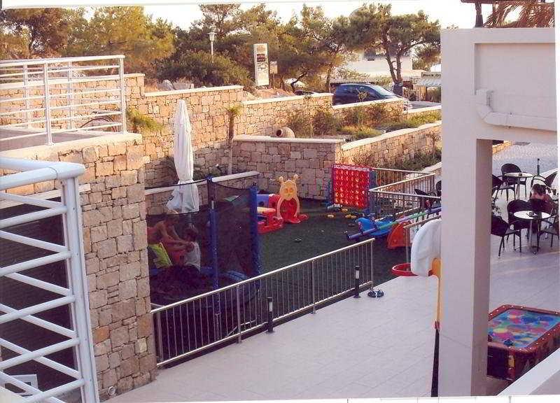 Lindos Nest Aparthotel Pefki
